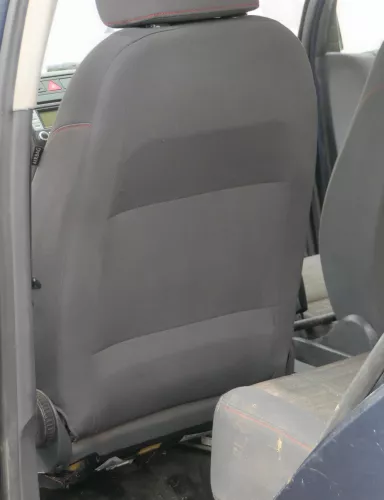 Q1024 Golf Plus 5M 6 1K 5K Kombi Sitz vorne links Fahrersitz 4/5-Türer GOAL Tour (185035)