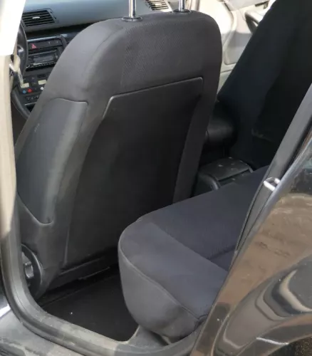 Q1021 Audi A4 8E B6 auch Kombi Sitz vorne links Fahrersitz 4/5-Türer  schwarz so (185138)