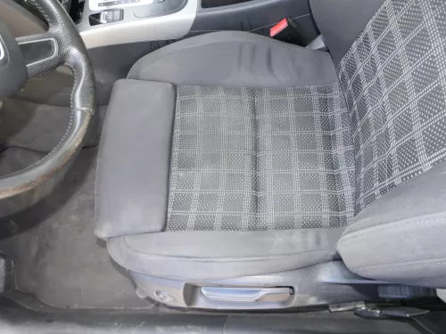 Q1061 A4 8K B8 Kombi Sitz vorne links Fahrersitz 4/5-Türer Sitzheizung SH schwar (186352)