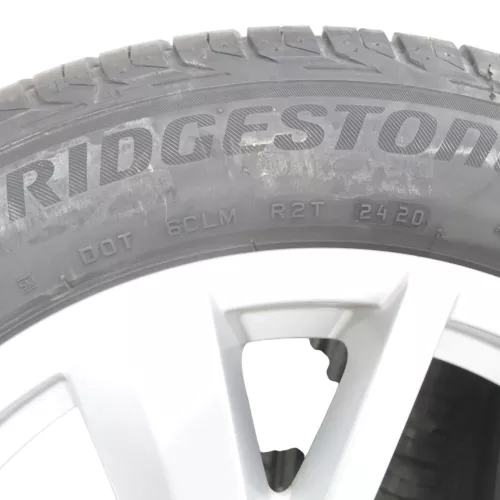 4x Q2 Alufelgen Reifen Felgen 215/55 R17 94V 6,5mm 81A601025C NEUWAGEN Sommer (201837)