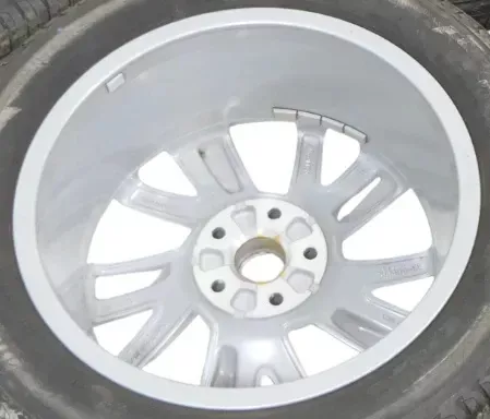 1x Audi Q2 Alufelge Felge 81A601025C 7Jx17H2 ET45 ORIGINAL von NEUWAGEN (201838)