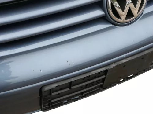 VW Golf 4 Stoßstange vorne Frontstoßstange Stoßfänger blau LD5X SWR -ohne Kappen (201856)