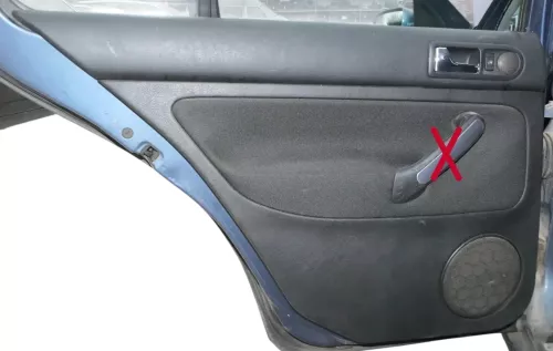 1x VW Golf 4 1J Limousine Türverkleidung Verkleidung Tür hinten links schwarz