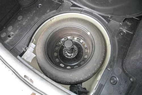 1x Passat 3C Golf Reifen Sommerreifen 205/55 ZR16 91W Felge 7-8mm Ersatzrad