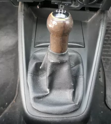 Golf 4 Bora Schaltknauf Schaltsack schwarz TDI Leder klein Holz (201995)