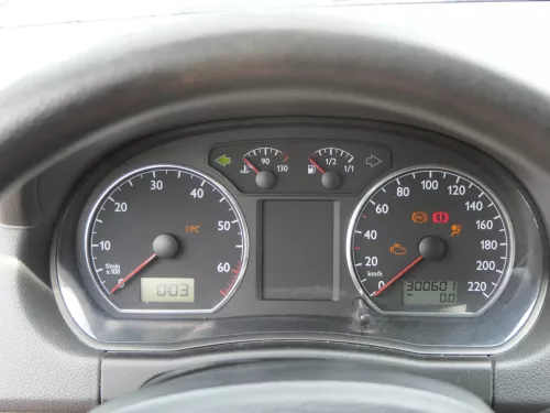 VW Polo 9N Tacho Tachometer Kombiinstrument 300.000km 6Q0920801X 1,4 55kw 63kw