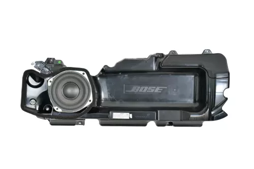 Audi A6 4F Box Lautsprecher Mitteltonlautsprecher Bose vorne links 4F0035382D