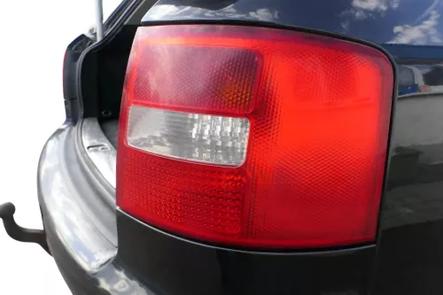 Audi A6 4B Kombi Avant Rücklicht hinten rechts Heckleuchte 4B9945096F Facelift (125608)