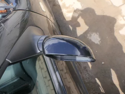 VW Golf 4 Bora manueller Spiegel vorne rechts Außenspiegel schwarz LC9Z + Glas (202073)
