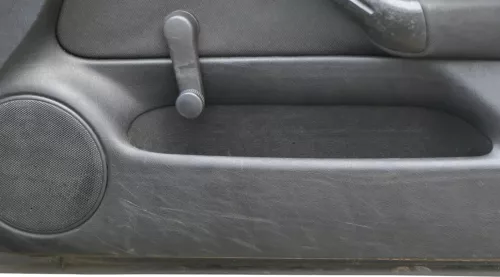 VW Golf 4 2/3-Türer Türverkleidung Verkleidung Tür vorne rechts schwarz Griff (202076)
