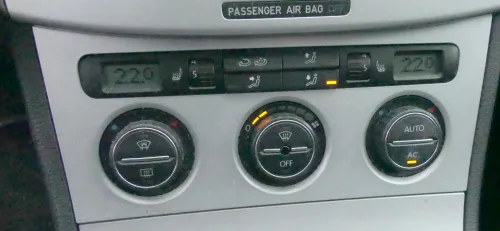 VW Passat 3C Steuergerät Klimaanlage 3C0907044DM Heizung Sitzheizung Anzeige