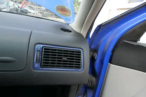 Golf 4 Bora Mitteltunnel Becherhalter Lüftungsdüse Dekor blau ++ selbst lackiert (183862)