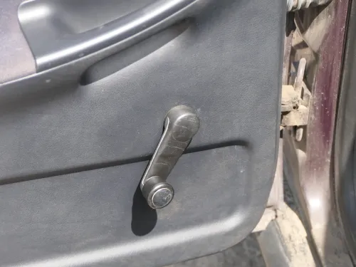 1x Audi A4 B5 Türverkleidung Verkleidung Tür hinten links  Griff Öffner (202110)