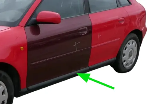 Audi A3 8L NUR Zierleiste Leiste Abdeckung Tür vorne links unten schwarz 4/5-Tür (202236)