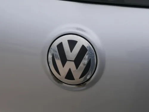 VW Golf 5 V Heckklappe hinten Kofferraumklappe mit Scheibe silber grau LA7W Sil (202242)