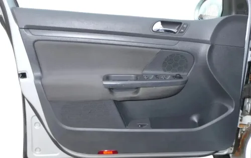 1x Golf 5 Limousine Türverkleidung Verkleidung Tür vorn links 4/5Türer Abdeckung