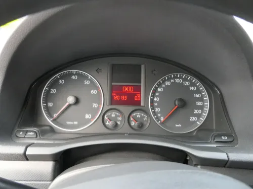 VW Golf 5 1K 5M Plus Tacho Kombiinstrument 1K0920850P 120.000km Benziner BKG
