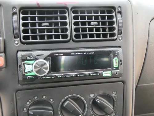 VW Golf 4 Bora T5 T4 Radio SWM 1789 FM AM MP3 FLAC USB Player AUX