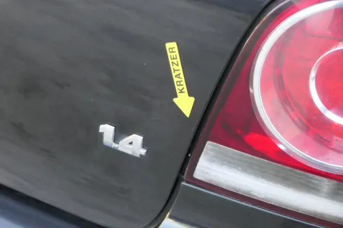VW Polo 9N3 9N Heckklappe Kofferraumklappe Klappe schwarz LC9Z ohne Anbauteile (202661)
