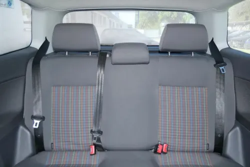 VW Polo 9N 9N3 Sitz Rückbank Sitzfläche Sitze 3 Punkt Gurt hinten mit Kopfstütze